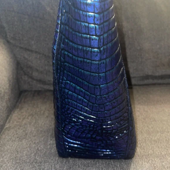 Brahmin Carla in Mirage 💙💚 - Picture 3 of 11